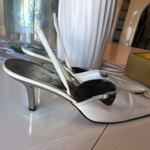 Yves Saint Laurent - Heels size 8 1/2
